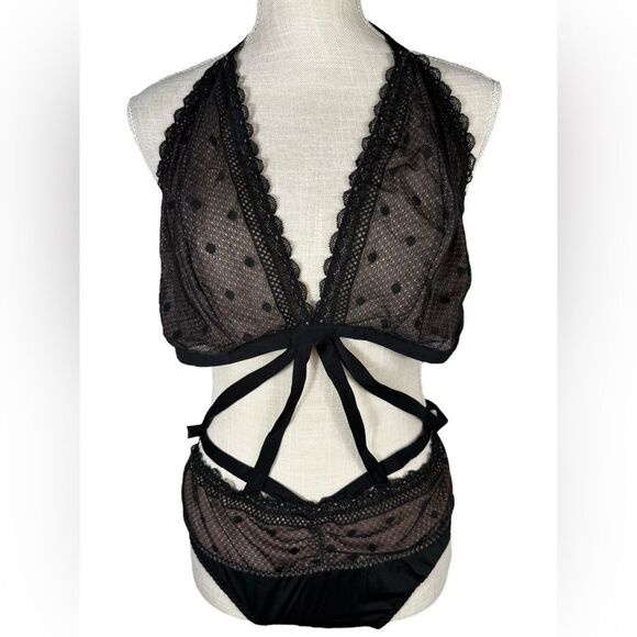Lane Bryant Cacique Black Pink Lace Strappy Waist Open Back Lingerie Bodysuit - Picture 1 of 4